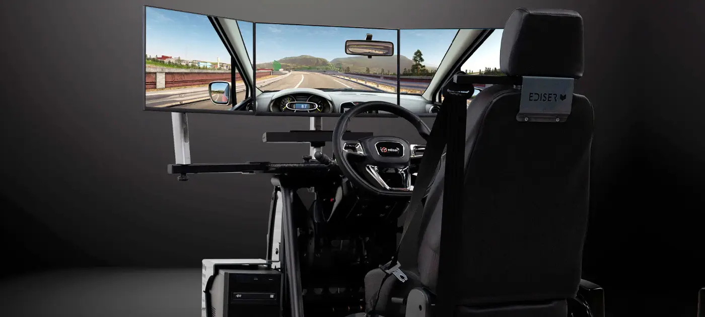 Notre simulateur de conduite pour prendre confiance en soi et être consciens des dangers de la route